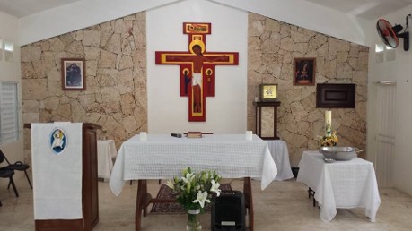 Comunidad cristiana escolapia “San José de Calasanz”. Parroquia Jesús Maestro. Pueblo Bávaro (República Dominicana)